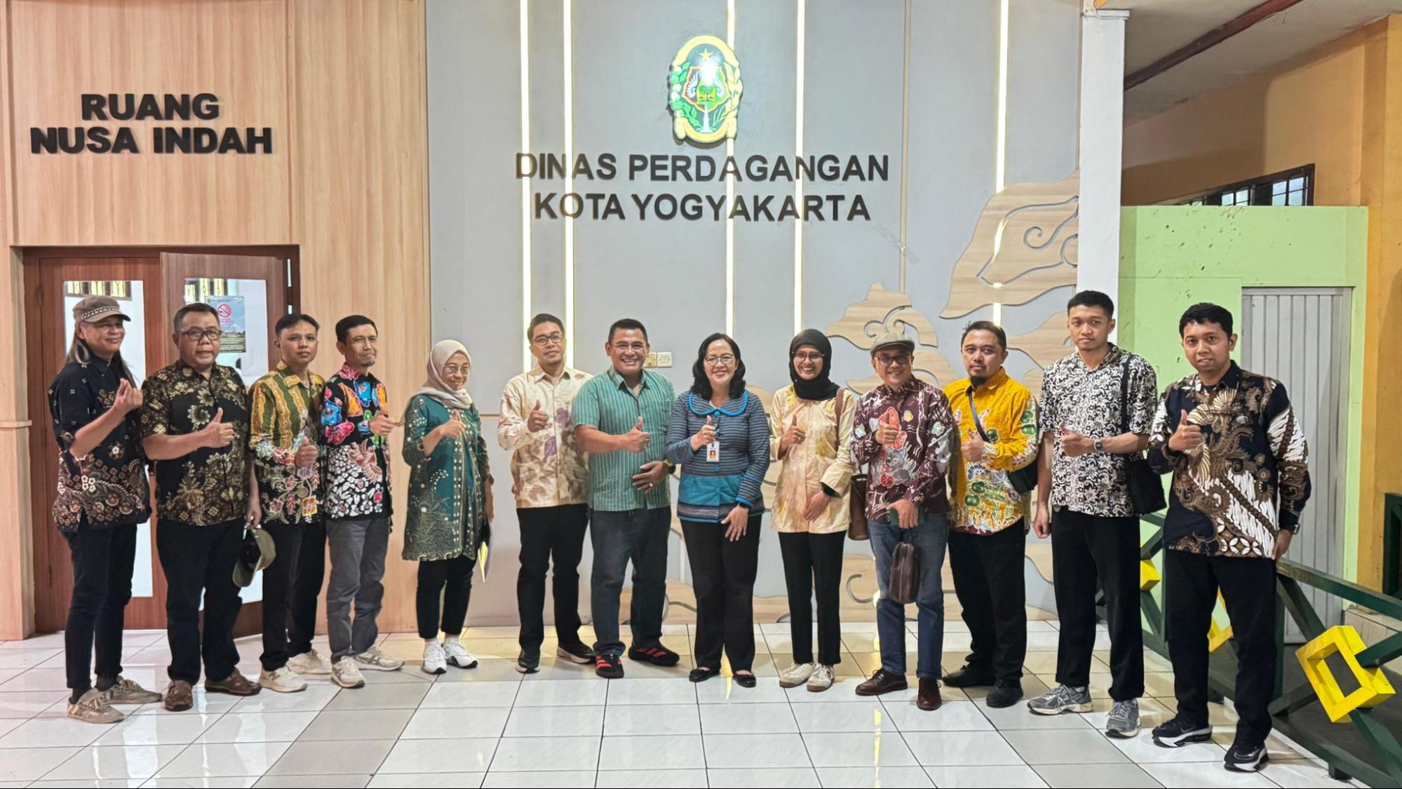 Syncore Indonesia Dampingi Kaji Banding Pasar Among Tani untuk Persiapan BLUD